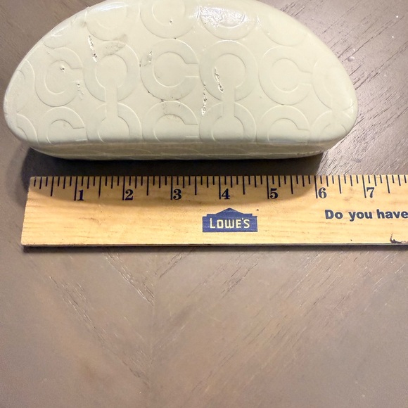Coach Cream Sunglasses Case - Picture 5 of 5